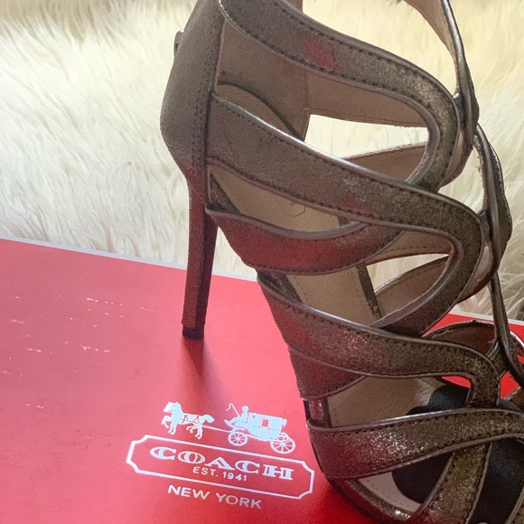 Coach Grey suede heels size 8 COACH - Picture 5 of 10